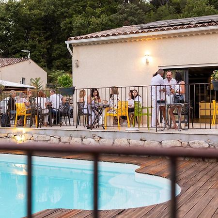 Auberge Les Galets Peyruis エクステリア 写真