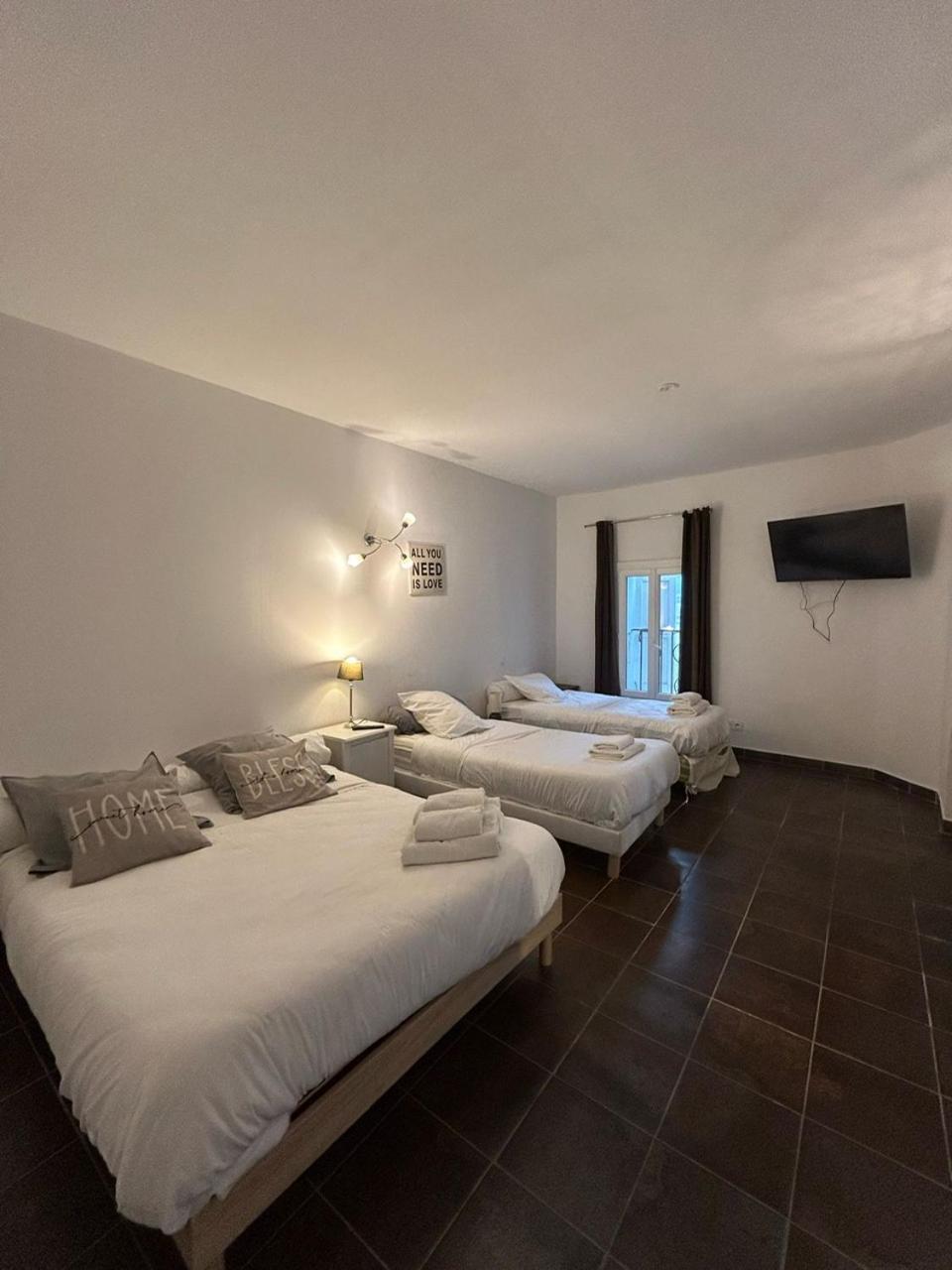 Auberge Les Galets Peyruis エクステリア 写真