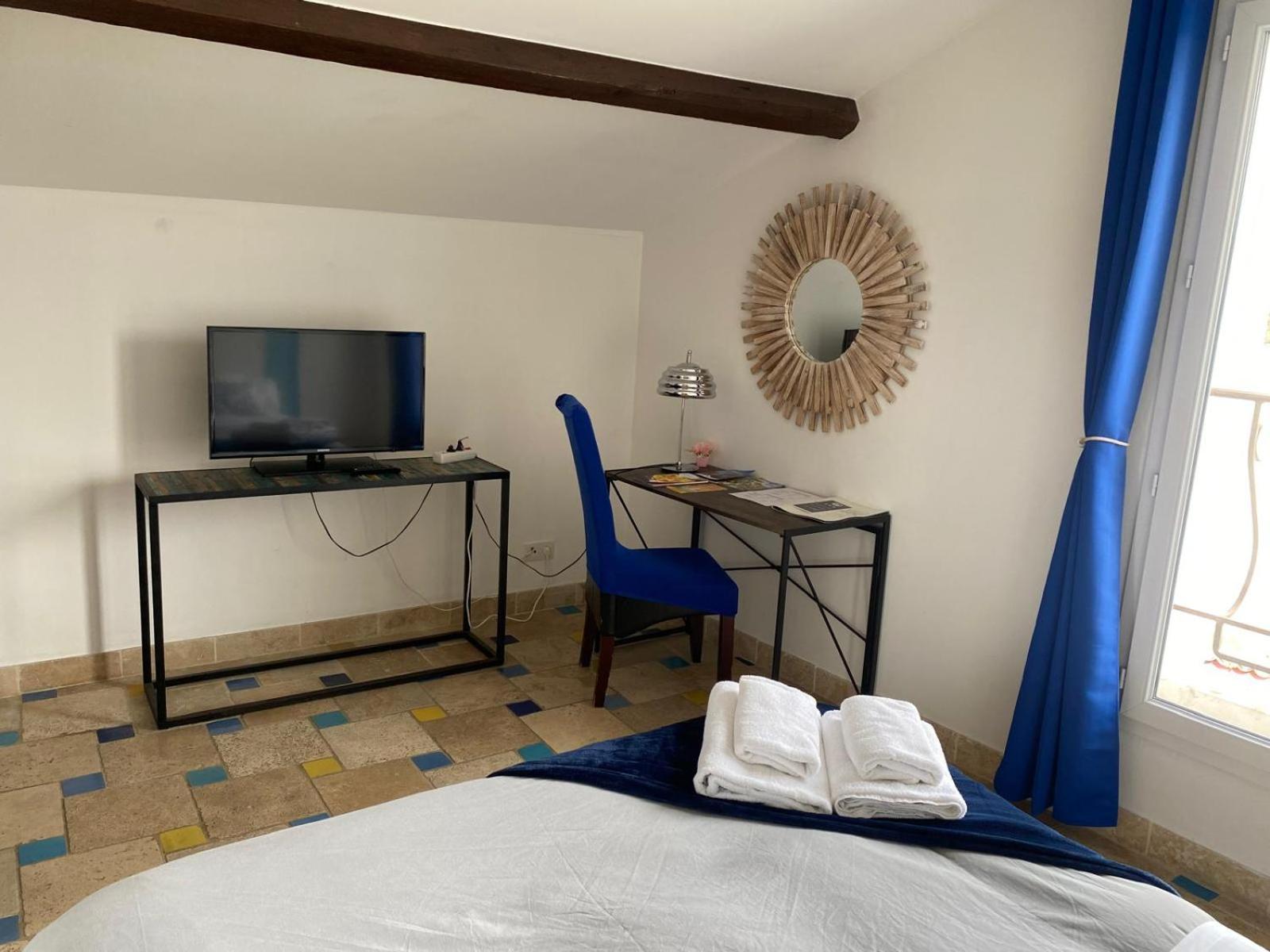 Auberge Les Galets Peyruis エクステリア 写真