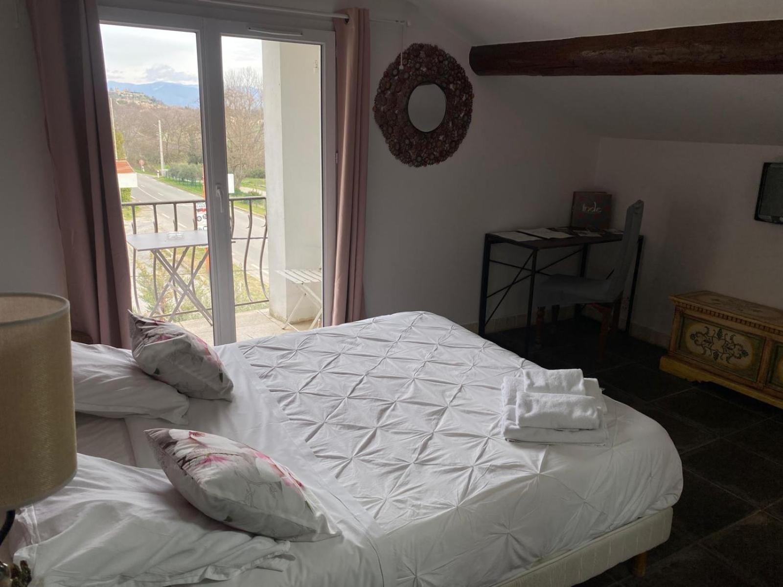 Auberge Les Galets Peyruis エクステリア 写真