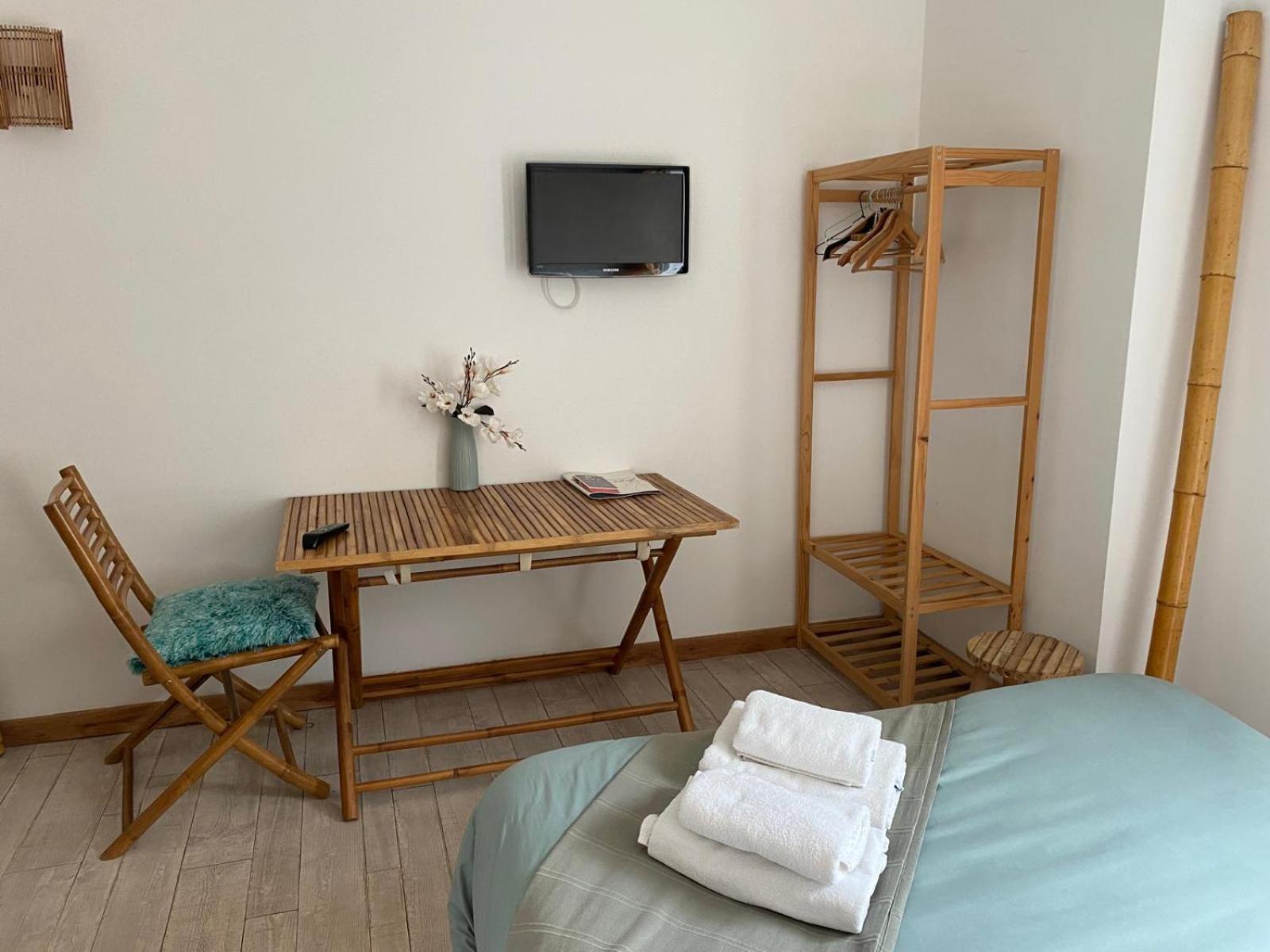 Auberge Les Galets Peyruis エクステリア 写真
