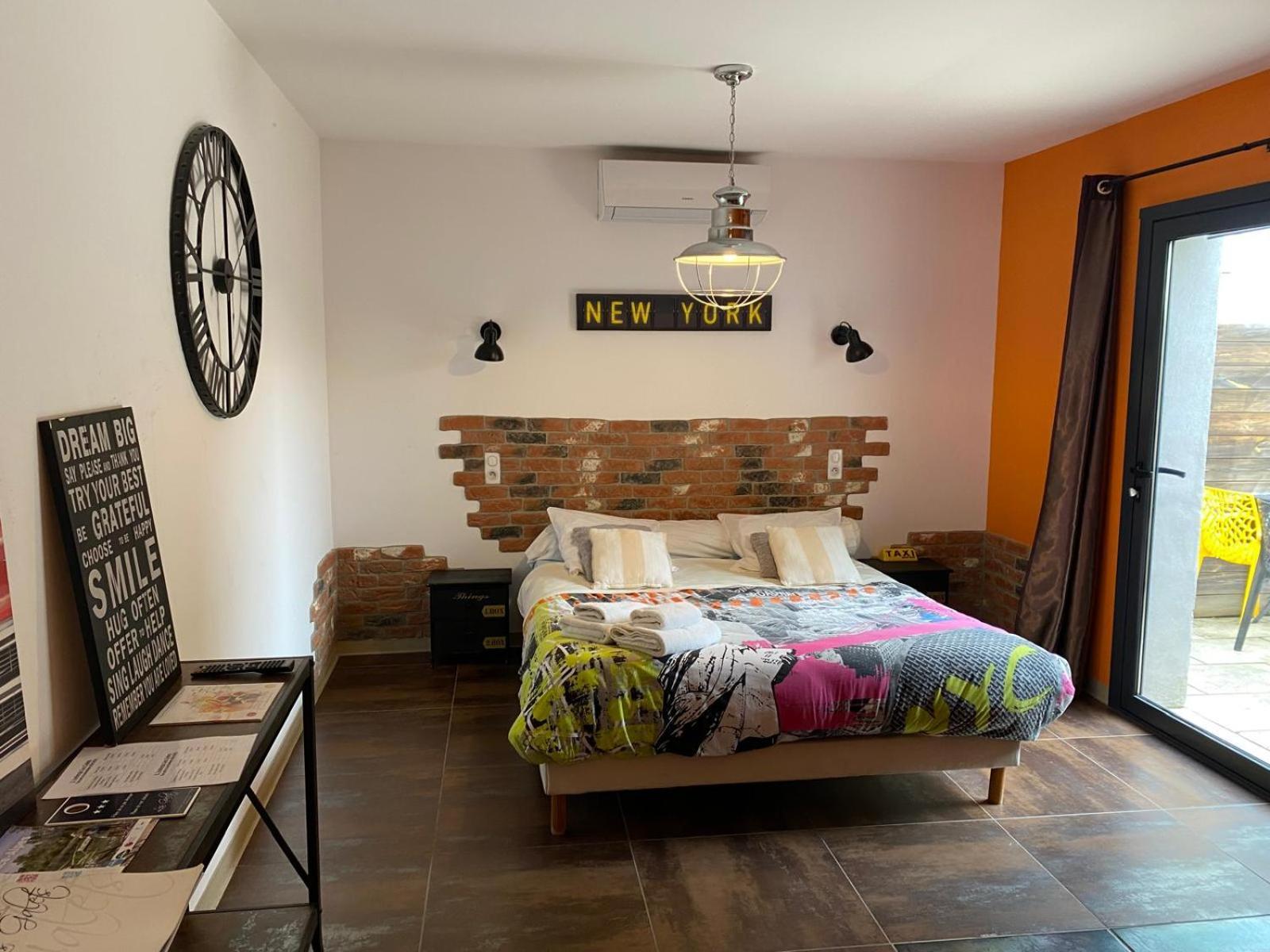 Auberge Les Galets Peyruis エクステリア 写真